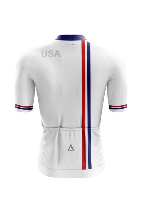 Top-tier apparel brands opt for YKK zippers, leveraging self-locking puller tech for cycling race fit.