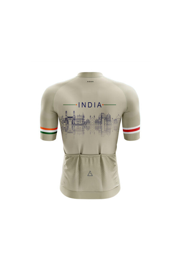LEL 2025: Sandstone Spirit – Beige Edition - Image 2